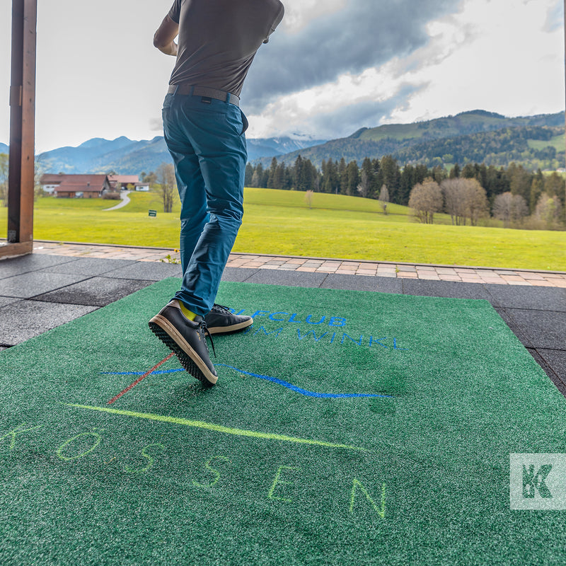 Jet-Print Outdoor - Golf driving range branded mat, simulating turf to make the ideal Tee-off area